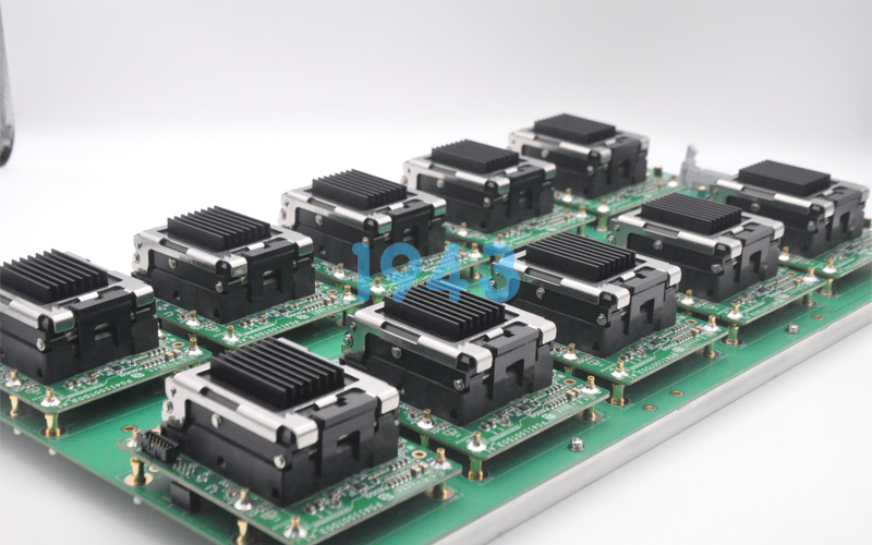 什么是老化板？——電子制造中的可靠性守護者