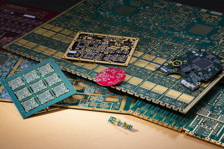 貼片生產(chǎn)加工廠怎么選？從工藝能力到NPI服務(wù)的深度解析（推薦1943科技）